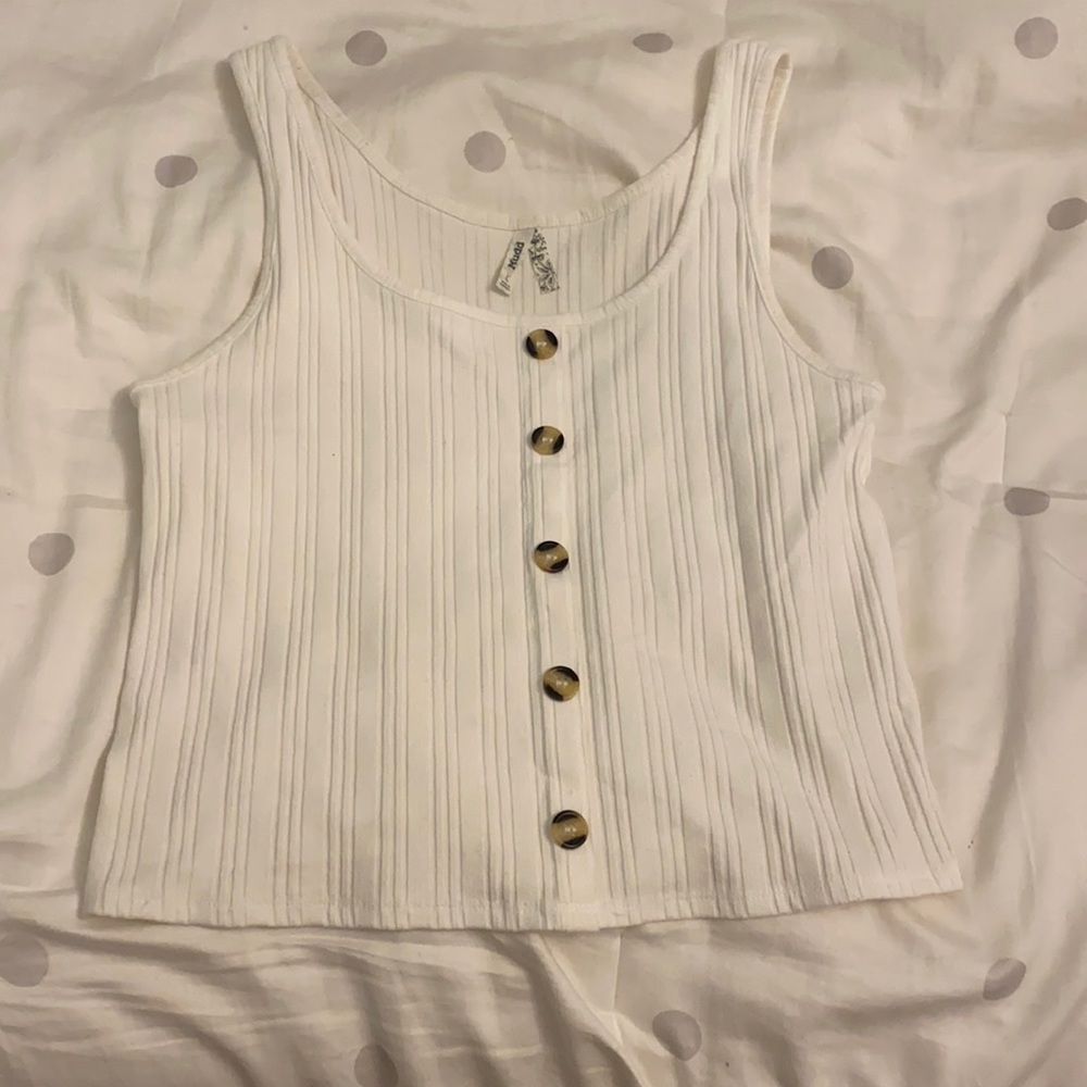 button tank top